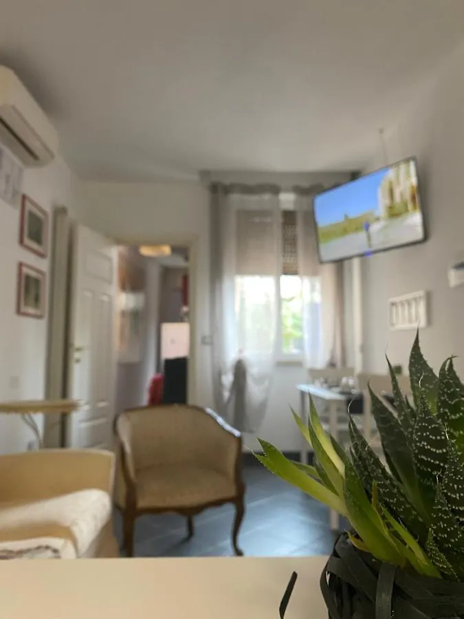 Al 20 Guest House Fiera Milano - Certosa - San Siro 0*, Milan Italy