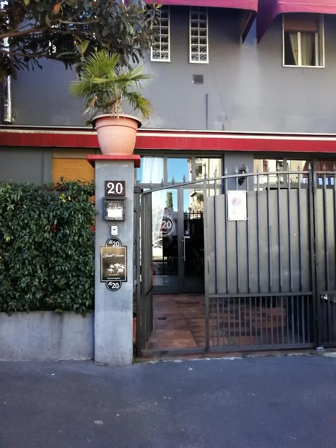 Bed & Breakfast Al 20 Guest House Fiera Milano - Certosa - San Siro Italy