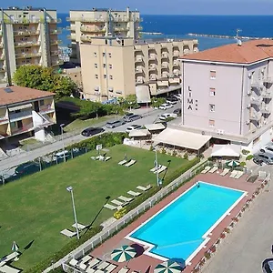 Lima 3*, Lido Di Savio Italia